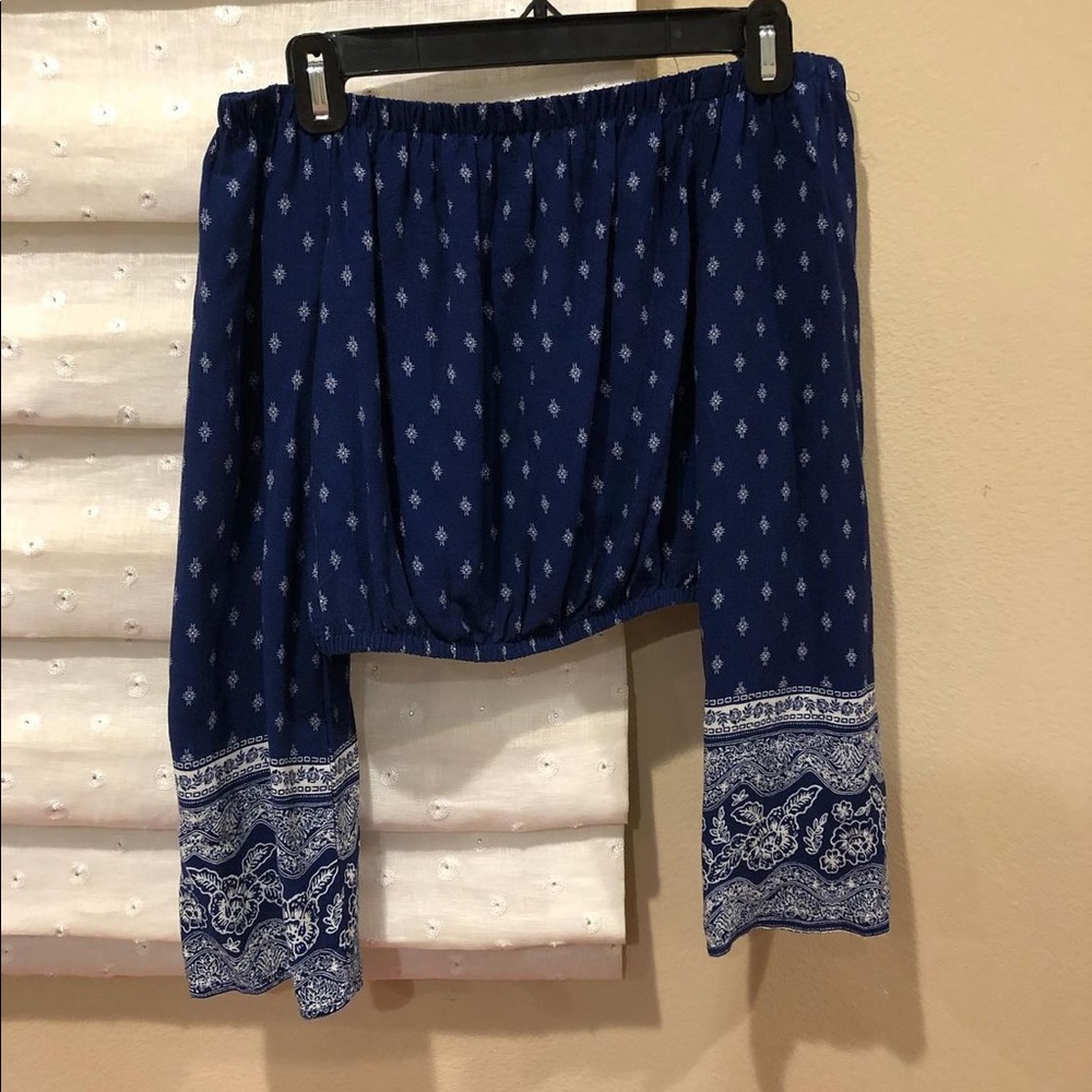 Off the shoulder boho long sleeve